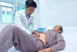 Phát hiện sớm phình động mạch chủ bụng nhờ khám định kỳ, người đàn ông tránh biến chứng nguy hiểm