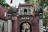  Làng cổ Thổ Hà bên Sông Cầu                 