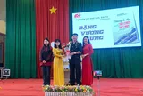 Cảm ơn các thầy cô giáo và các bạn học sinh trường THPT Chi Lăng đã cho tôi sống lại một thời tuổi trẻ ở biên giới Lạng Sơn