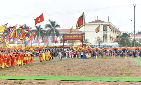 PHOTO: Lễ hội Tịch Điền Đọi Sơn 2024 - Ngày hội xuống đồng lớn nhất vùng đồng bằng Bắc Bộ