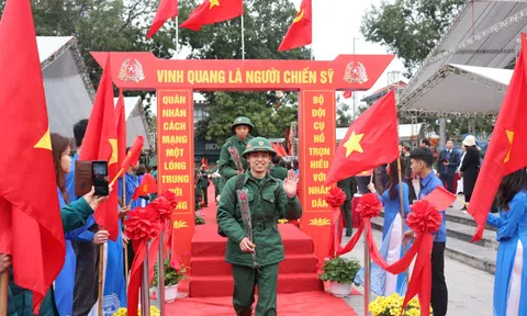 Vĩnh Phúc: Chùm ảnh tân binh tự hào tòng quân