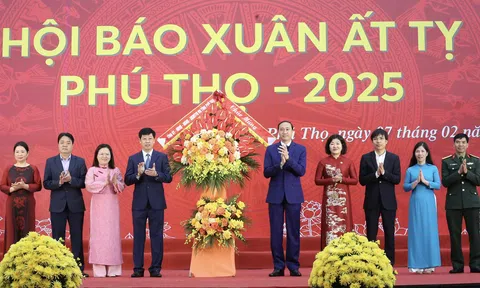 Phú Thọ: Khai mạc Hội báo Xuân Ất Tỵ 2025