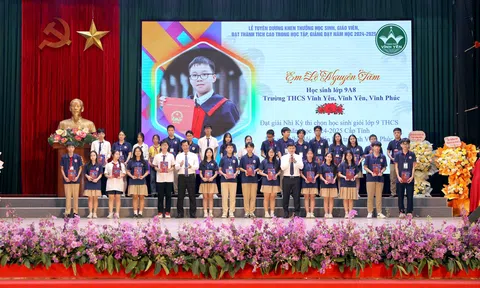 Vĩnh Phúc: TP Vĩnh Yên tuyên dương, khen thưởng học sinh, giáo viên đạt thành tích cao trong học tập, giảng dạy năm học 2024-2025