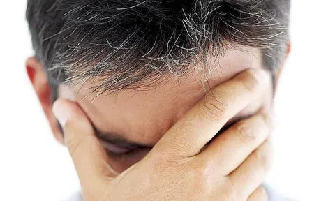 Mối liên hệ giữa chức năng sinh lý và sức khỏe tóc của nam giới là gì?