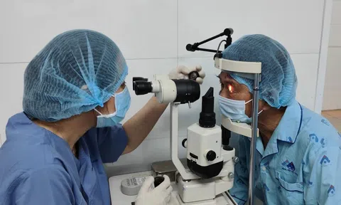 TP.HCM: Phẫu thuật Phaco miễn phí cho gia đình chính sách tại phường Xuân Hòa