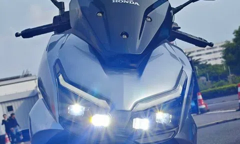 Thay thế Air Blade, Honda ra mắt ‘vua xe ga' 150cc hoàn toàn mới ‘xịn’ hơn Vario, giá 54 triệu đồng