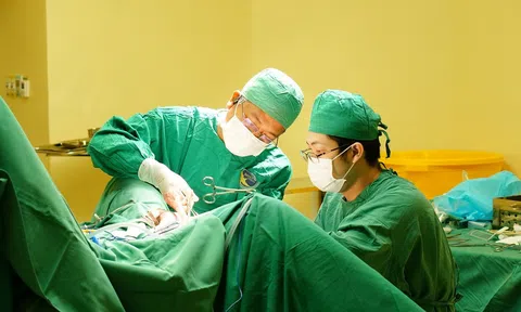 Thoát khỏi ‘nỗi khổ’ rỉ tiểu không kiểm soát được khi vận động mạnh
