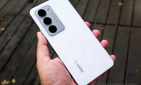 Trên tay Redmi 15 5G: Mãnh thú giá rẻ với pin 7.000 mAh, màn 144Hz cực mượt, giá từ 4.5 triệu