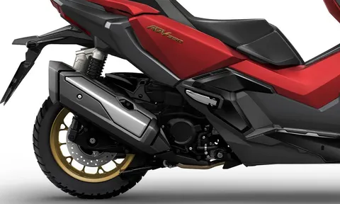 Chính thức ra mắt ‘Honda SH phiên bản đi phượt’ mới đẹp long lanh, trang bị cực đỉnh, giá dễ mua