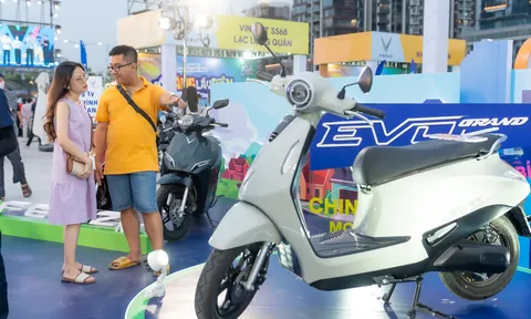 VinFast Evo Grand: Cốp ‘khủng’, đi 262 km nhưng giá chỉ rẻ bằng một nửa xe xăng cùng cỡ