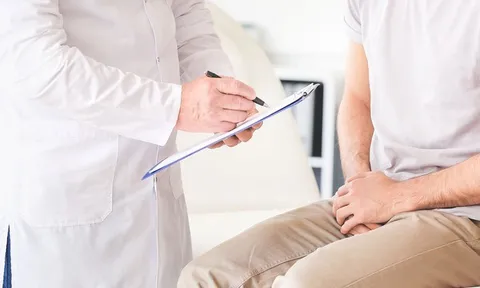 Đau tinh hoàn sau quan hệ tình dục: Khi nào cần đi khám?