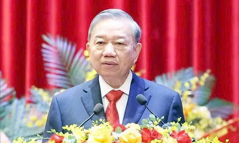 Tổng Bí thư Tô Lâm chỉ đạo "bộ tham mưu chiến lược" của Đảng: Giải quyết 3 thách thức, 4 trọng tâm để kiến tạo kỷ nguyên thịnh vượng