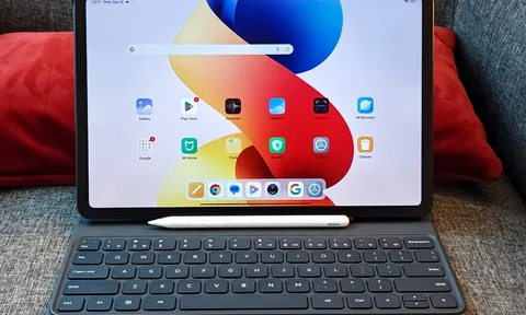 Trên tay Redmi Pad 2 Pro: Tablet tầm trung pin khủng 12.000 mAh, màn 120Hz đại chiến iPad Gen 10