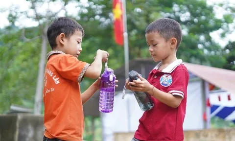 Duy Tân lan tỏa yêu thương tới học sinh vùng cao Cao Bằng
