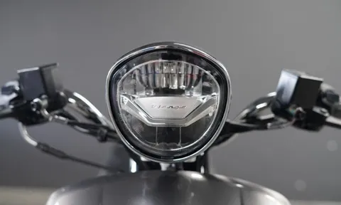 ‘Vua xe ga’ 150cc mới của Pháp ra mắt giá 58 triệu đồng, ‘gây sốt’ vì ‘sang, xịn’ hơn Honda SH Mode
