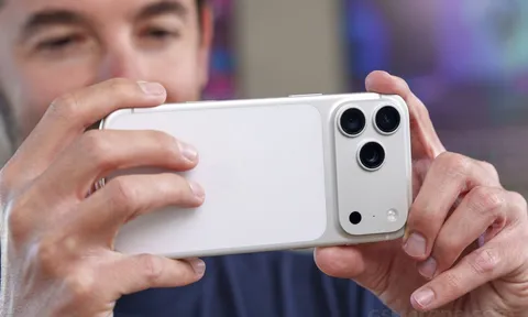iPhone 18 Pro sắp có camera ‘biến hình’ như máy ảnh cơ chuyên nghiệp