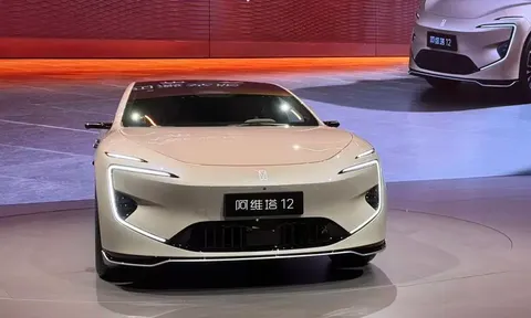 Mẫu sedan điện mới gây sốt toàn cầu: Thiết kế tương lai, công nghệ vượt Mercedes-Benz EQS