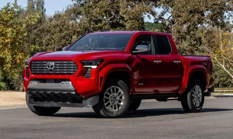 Bán tải mới nhà Toyota ‘đè bẹp’ Ford Ranger: mạnh 326 mã lực, sức kéo hơn 2,7 tấn