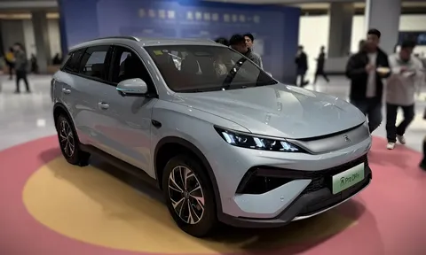 SUV hạng C giá chỉ 368 triệu đồng ‘đe nẹt’ Mazda CX-5: Tiết kiệm xăng, trang bị dàn karaoke cực xịn