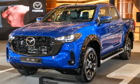 Mazda BT-50 2025 ra mắt: Bán tải rẻ hơn cả Isuzu D-Max, khiến Ford Ranger ‘toát mồ hôi hột’