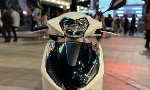 Honda LEAD 2026 chính thức ra mắt khách Việt: Đẹp hơn SH Mode, có phanh ABS, giá rẻ so với trang bị