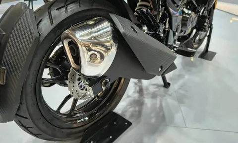 Ra mắt ‘vua côn tay’ 125cc mới cứng, có phanh ABS 2 kênh xịn sò hơn Yamaha Exciter và Honda Winner R