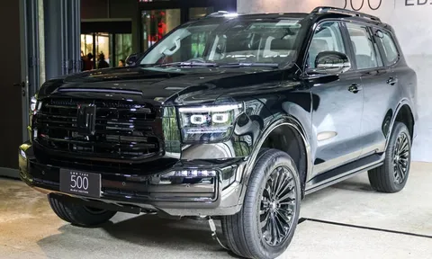 SUV hạng sang ‘đè bẹp’ Ford Explorer: Nhiều công nghệ hiện đại, nội thất cực ấn tượng