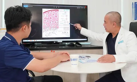 Nam giới lo lắng vì rò rỉ tinh dịch: Chuyên gia nói gì?