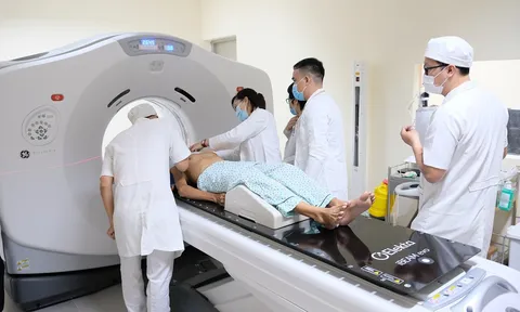 Hơn 30 năm hút thuốc lào, người đàn ông ở Đồng Nai mắc ung thư phổi tế bào nhỏ