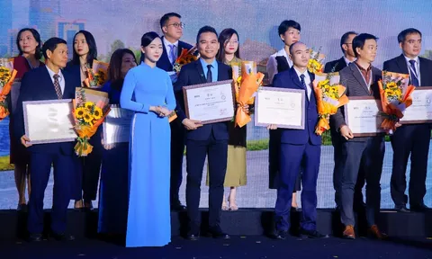 Herbalife Việt Nam được Liên đoàn Thương mại và Công nghiệp Việt Nam vinh danh Top 100 Doanh Nghiệp Bền Vững Việt Nam 2025