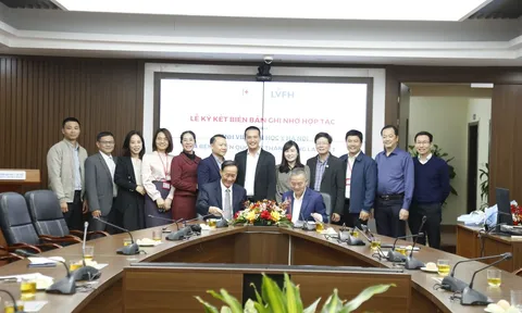 Bệnh viện Đại học Y Hà Nội ký kết hợp tác chuyên môn với Bệnh viện Quốc Tế Thăng Long Lạc Việt