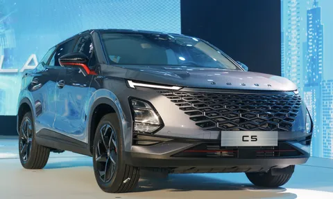 Omoda C5 giảm sâu cuối năm: Ưu đãi gần 70 triệu đồng, quyết đấu xe Hàn và Nhật