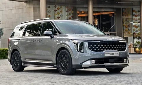 Kia tung ưu đãi lớn dịp Giáng sinh: Nhiều mẫu xe giảm sâu, cao nhất tới 90 triệu đồng
