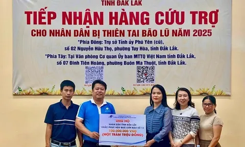 Sẻ chia sau bão lũ, Trường Đại học Mở TP.HCM tiếp sức sinh viên khó khăn