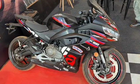 ‘Ông hoàng côn tay’ 457cc giá rẻ mới ra mắt, 'ăn đứt' Yamaha Exciter và Honda Winner R về trang bị