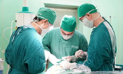 Ca mổ hàm mặt phức tạp đầu tiên được thực hiện tại Bệnh viện Đa khoa Vũng Tàu