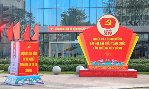 Khắp nơi rực rỡ cờ hoa chào mừng Đại hội đại biểu toàn quốc lần thứ XIV của Đảng