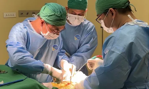 Phẫu thuật dẫn lưu não thất ổ bụng cứu bệnh nhân giãn não thất