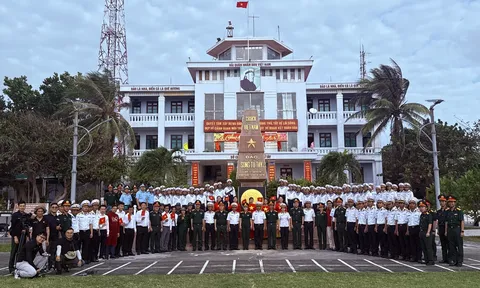 Trường Sa trong trái tim người Việt