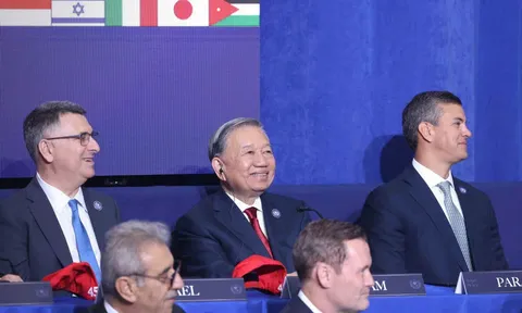 Đối ngoại Việt Nam trong kỷ nguyên mới: Từ chủ động chiến lược đến vị thế cường quốc hòa bình