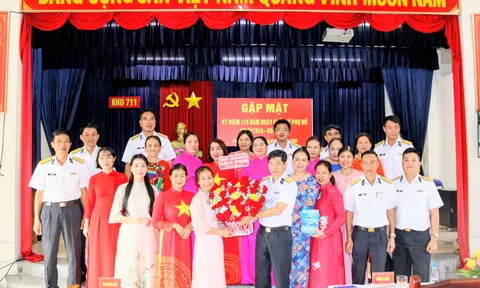 Kho 711 Cục Hậu cần – Kỹ thuật Hải quân gặp mặt cán bộ, hội viên phụ nữ