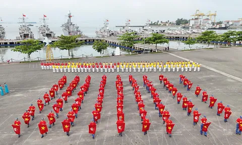 Sôi nổi “Vũ điệu lính biển - Tự hào sức trẻ Vùng 3 Hải quân”