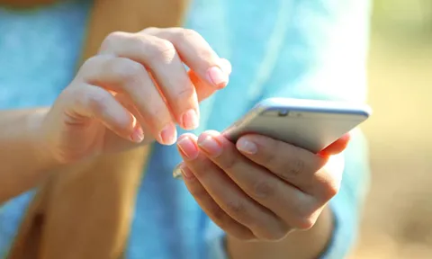 Vay nhanh online - Giải pháp cứu cánh của người trẻ khi "cạn ví" | Home Credit