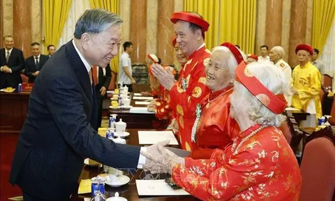 Tổng Bí thư, Chủ tịch nước Tô Lâm: Người cao tuổi Việt Nam là chỗ dựa vững chắc, giữ cho nước nhà ổn định để phát triển bền vững