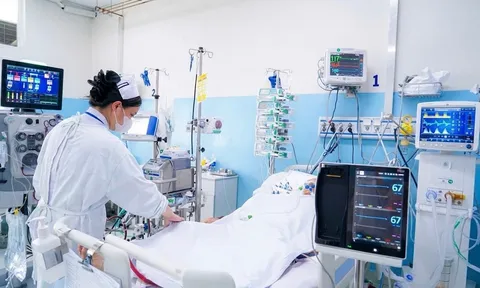 Cụ ông 72 tuổi ngừng tim hồi phục gần như hoàn toàn nhờ kỹ thuật E-CPR