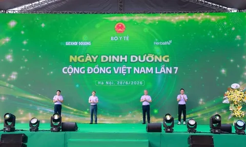 Herbalife Việt Nam đồng hành cùng Báo Sức khỏe & Đời sống tổ chức Ngày Dinh Dưỡng Cộng Đồng Việt Nam lần 7 tại Hà Nội để tiếp tục khuyến khích lối sống lành mạnh