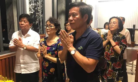 Nghĩa tình với liệt sĩ