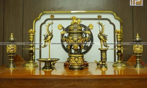 Bộ đỉnh đồng ngũ sự giá bao nhiêu tại Đệ Nhất Đỉnh?