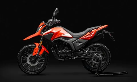 ‘Vua côn tay’ 249cc mới của Ý ra mắt với giá 51 triệu đồng rẻ ngang Yamaha Exciter, trang bị ‘đỉnh’ hơn Honda Winner R