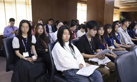 AI đặt ra yêu cầu mới trong sử dụng và quản trị ngôn ngữ số